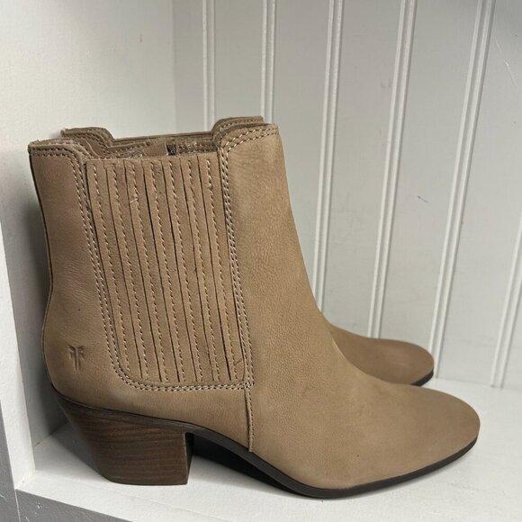 Frye Sandra Chelsea Boots - Suede (For Women) Size 9 - Picture 2 of 6